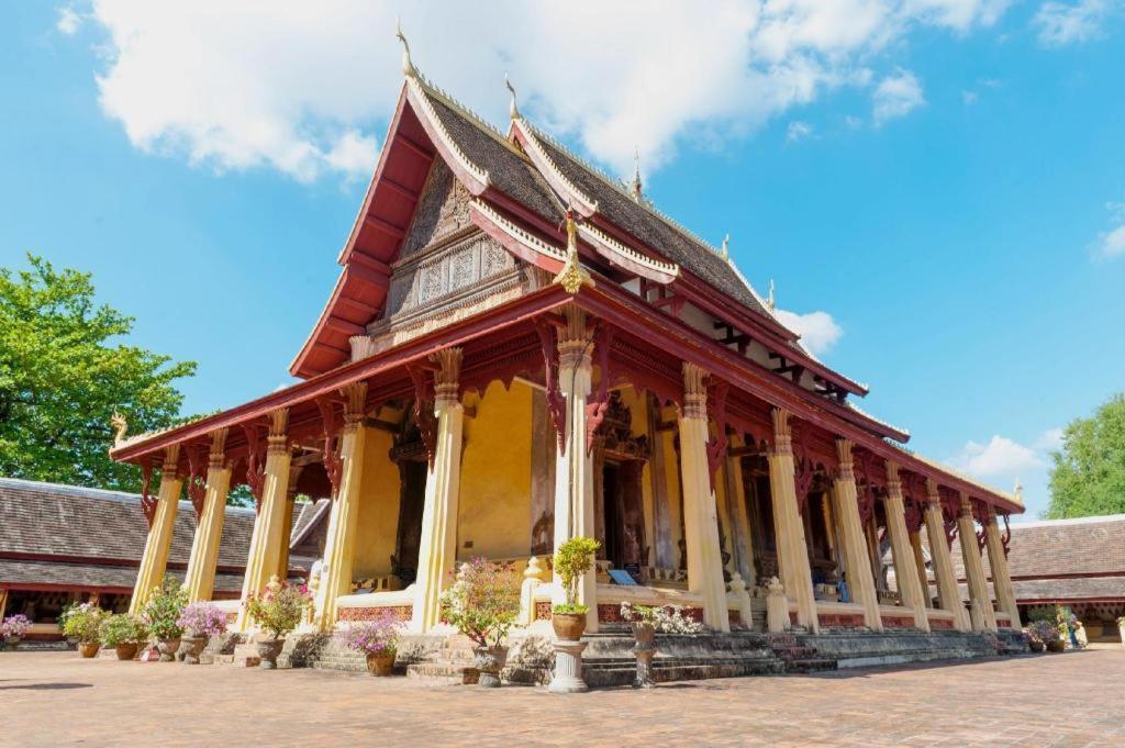 Le Luxe Boutique Hotel Vientiane Extérieur photo