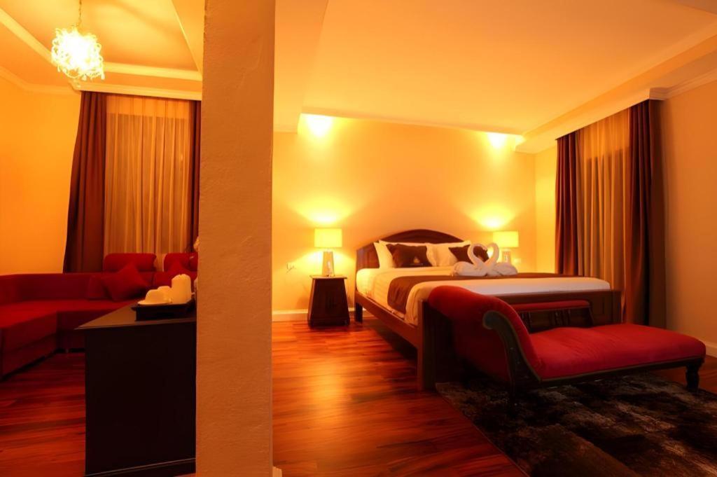 Le Luxe Boutique Hotel Vientiane Extérieur photo